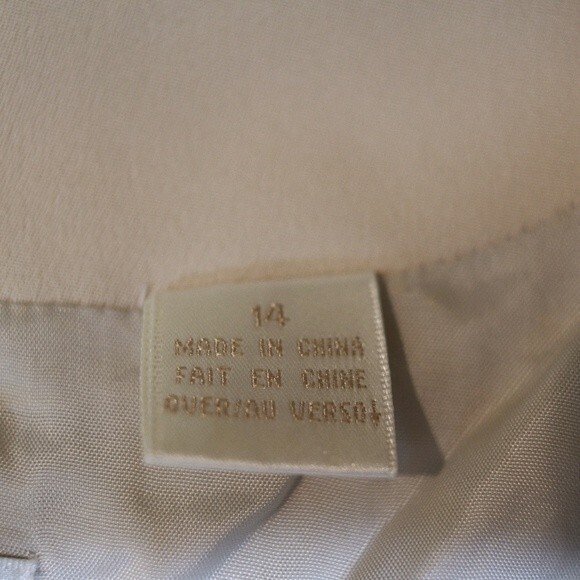 Dana Buchman 100% Silk Cream Ribbon Embroidered Skirt Suit 12/14 - Picture 16 of 16